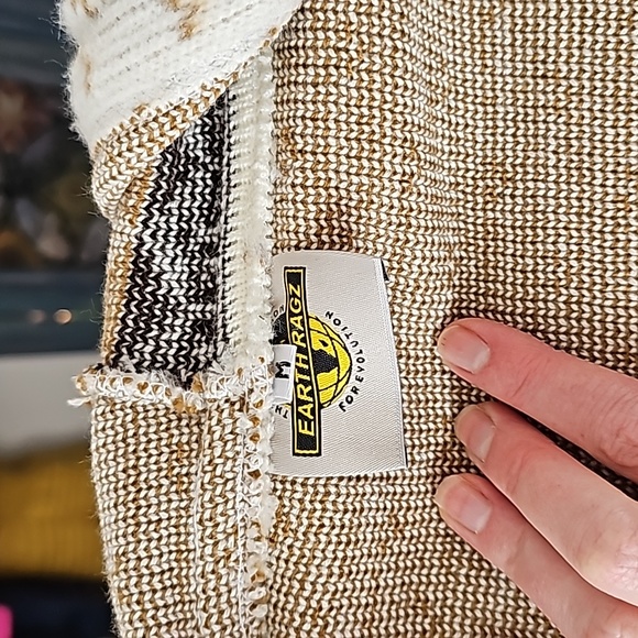 SWEATER - Picture 2 of 4